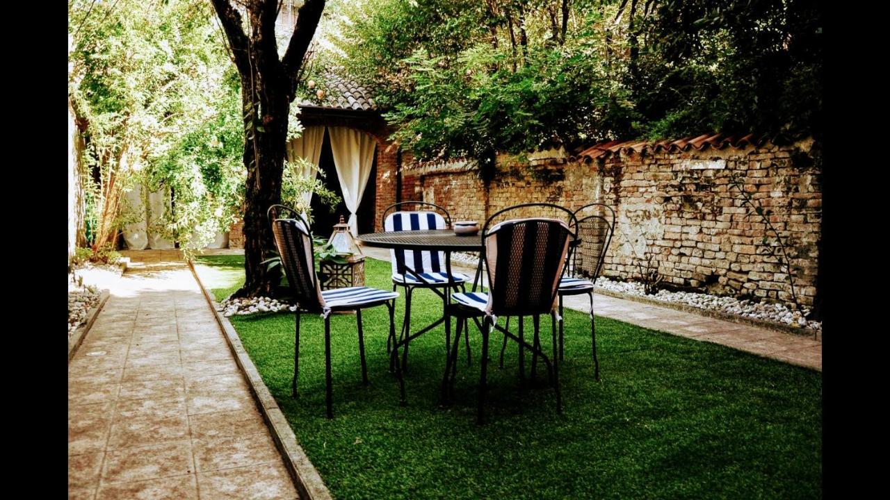 Garden Vittoria Villa Cremona Eksteriør bilde